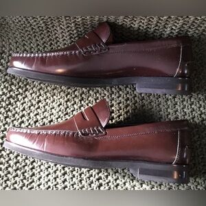 NWOT Men’s Florsheim Berkley Flex Burgundy Leather Penny Loafers; Size 9.5 (3E)
